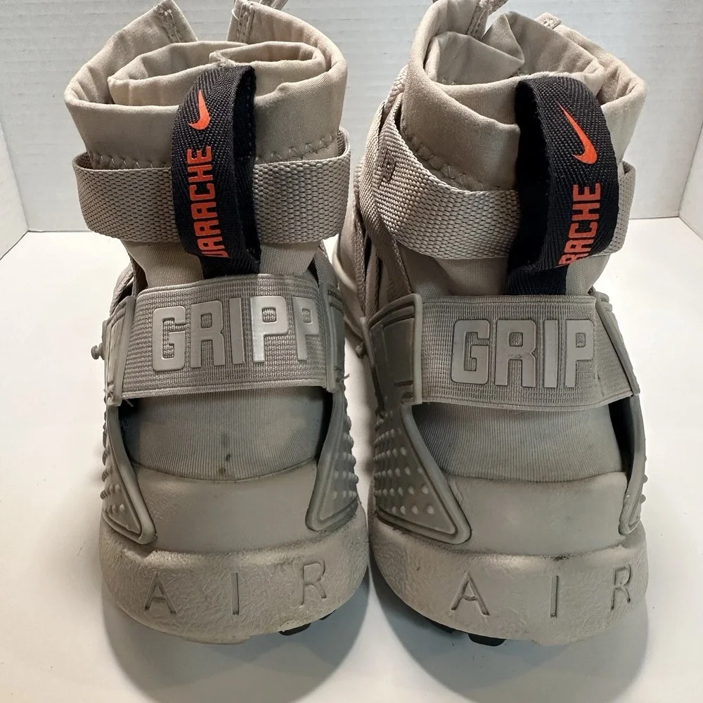 NIKE‎ AIR HUARACHE GRIPP MEN AO1730-003 US MEN 9  DESERT SAND EUC